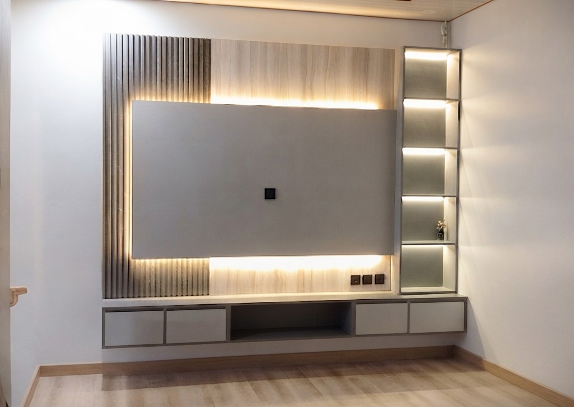 Backdrop TV